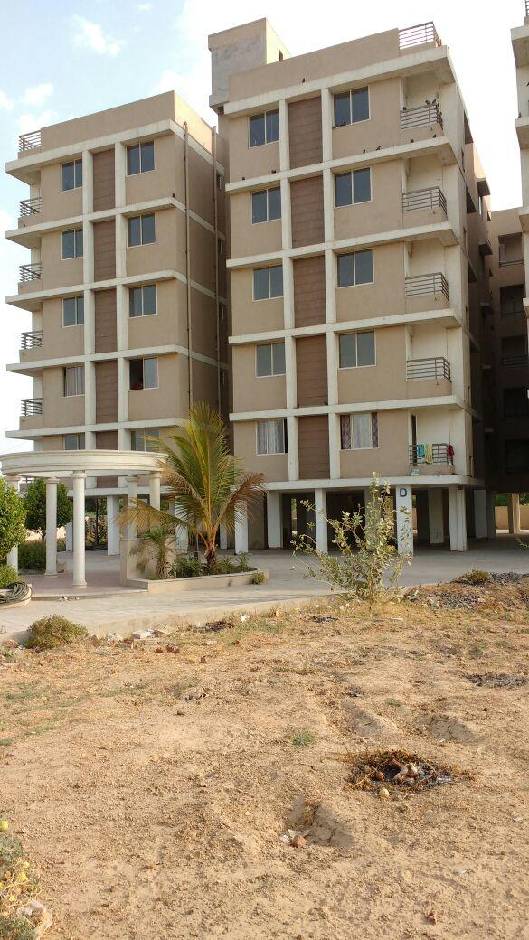 25823_const of real estate project Astha Vihar (block A+d) located at Barejdi, Ahmedabad, Gujarat