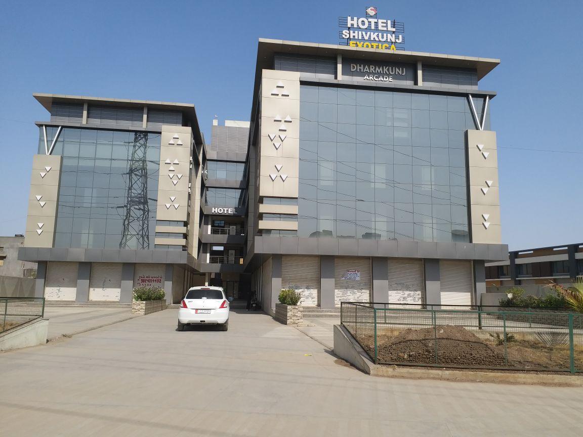 9807_const of real estate project Dharmkunj Arcade located at Odhav, Ahmedabad, Gujarat