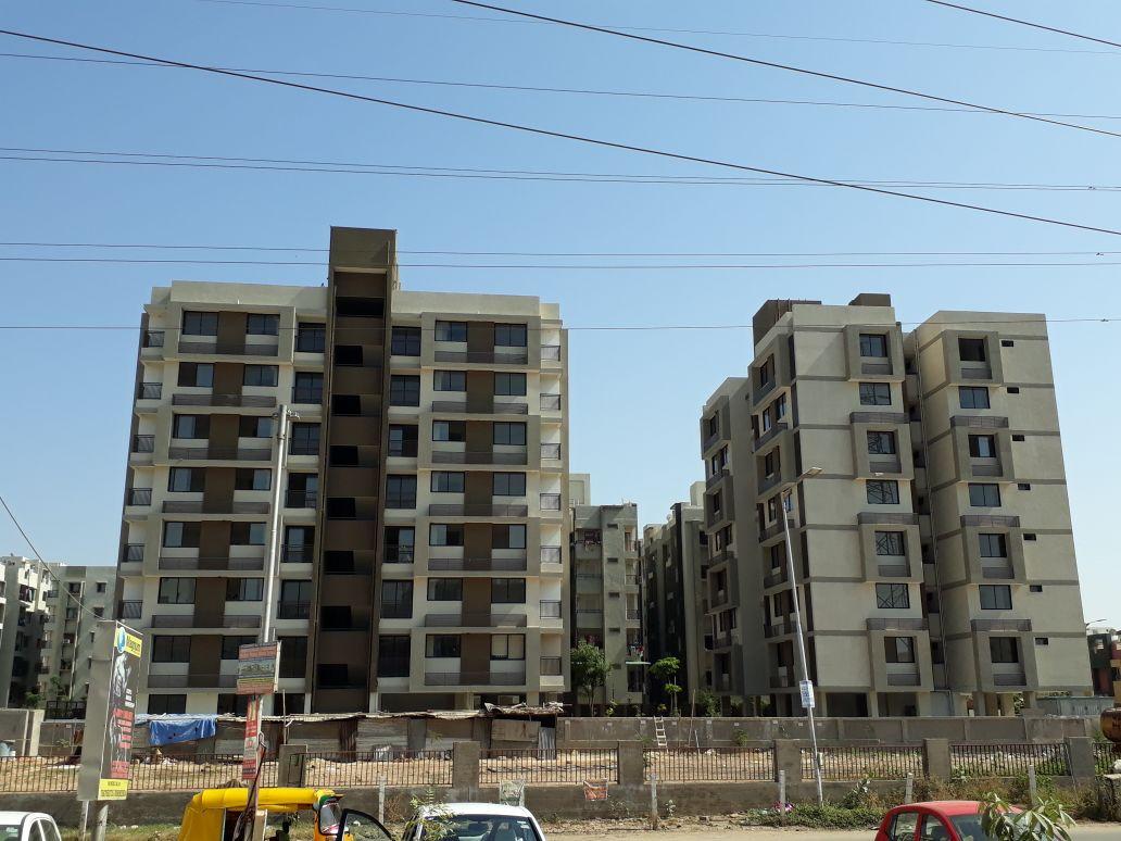 123070_const of real estate project Himalaya Pearl located at Motera, Ahmedabad, Gujarat