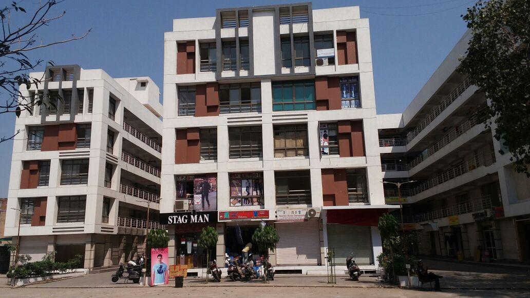 9143_const of real estate project Karnavati Platinum K located at City, Ahmedabad, Gujarat