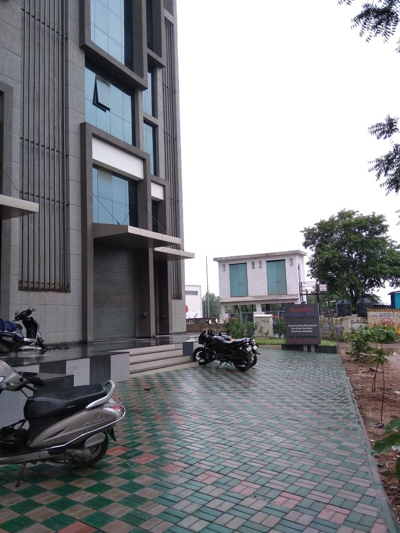 190683_const of real estate project Mansi Apperal Park located at Mithipur, Ahmedabad, Gujarat