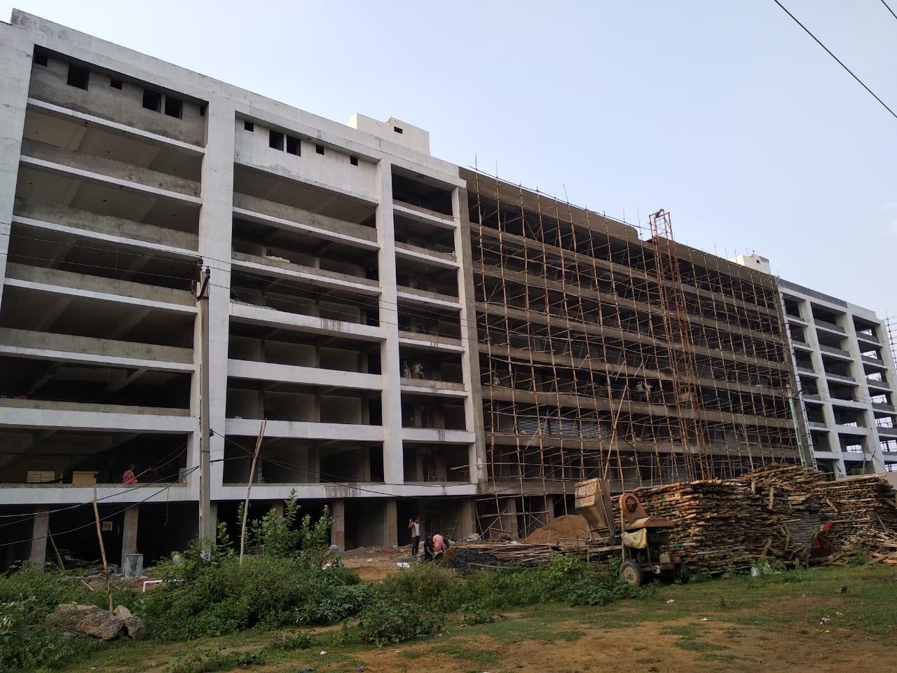 61423_const of real estate project Naroda Business Hub located at Muthia, Ahmedabad, Gujarat