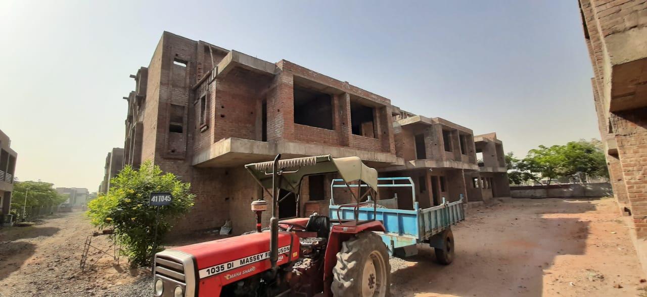 175846_const of real estate project Nivaan Greens located at Isanpur, Ahmedabad, Gujarat