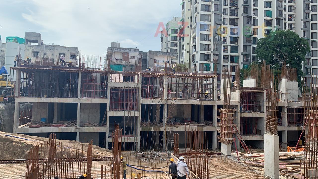 201725_const of real estate project Prahladnagar Trade Centre located at Vejalpur, Ahmedabad, Gujarat