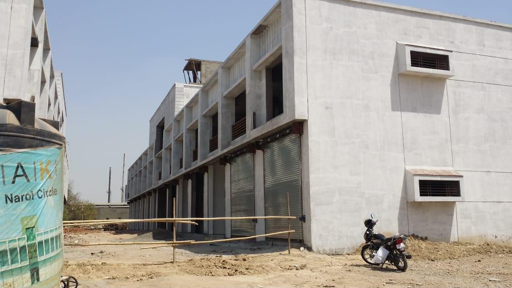 127413_const of real estate project Pushpak Garment Park located at Isanpur, Ahmedabad, Gujarat