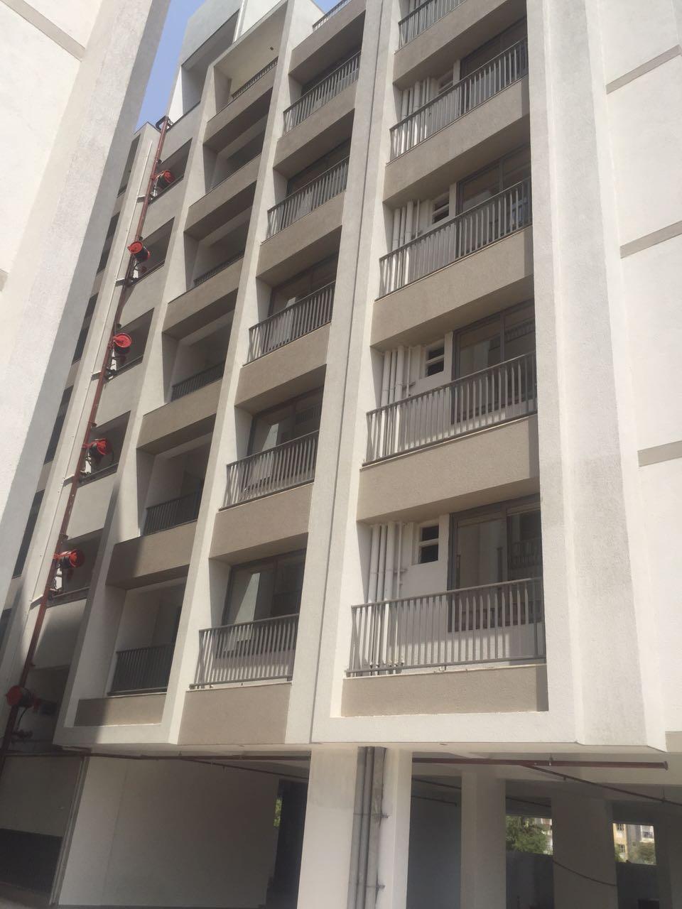 10518_const of real estate project Sandal Wood located at Sola, Ahmedabad, Gujarat