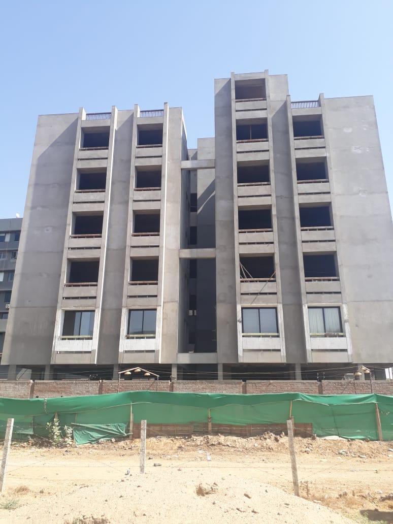 130709_const of real estate project Shakti Profuse located at Thaltej, Ahmedabad, Gujarat