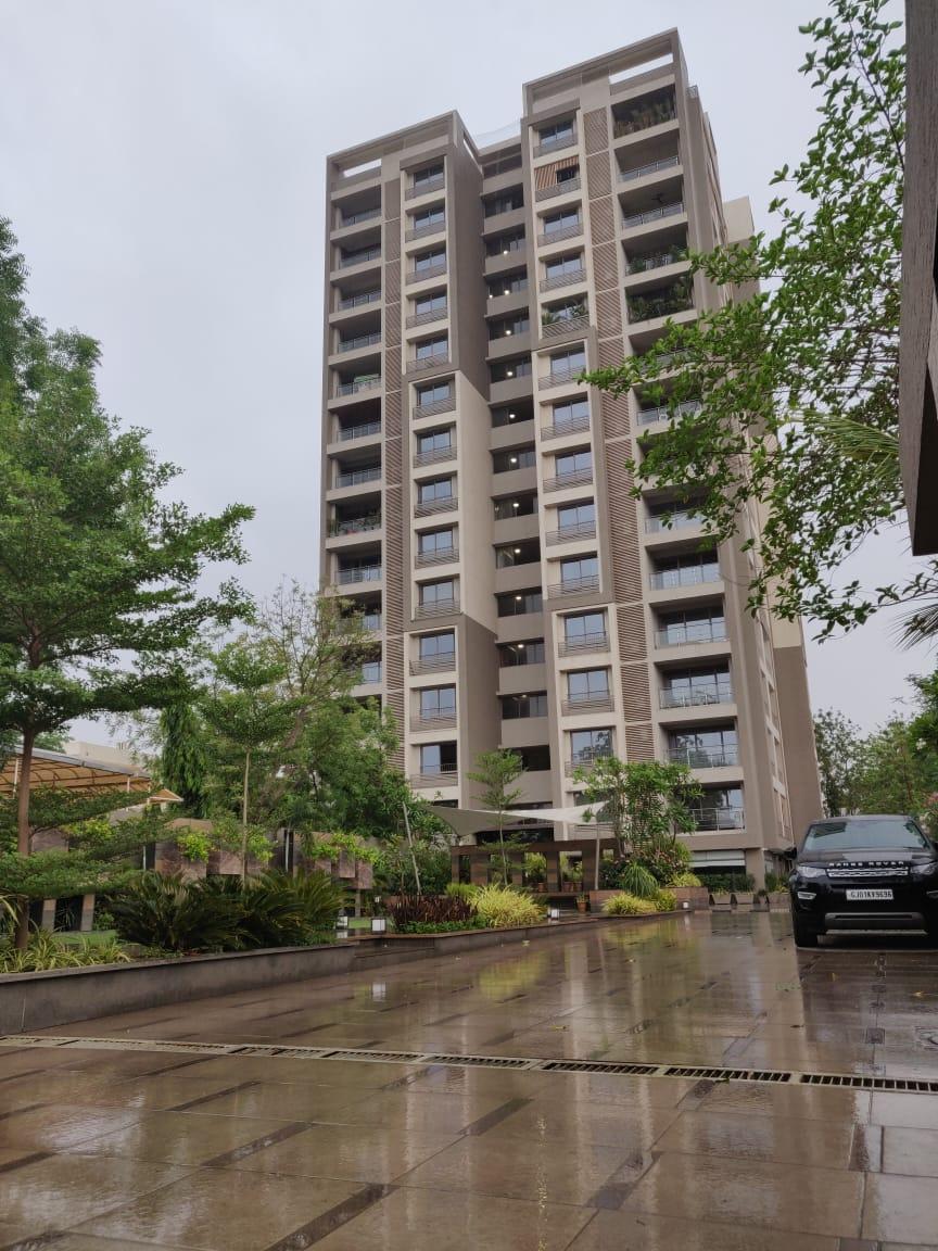 136665_const of real estate project Sharanya Bellevue located at Thaltej, Ahmedabad, Gujarat