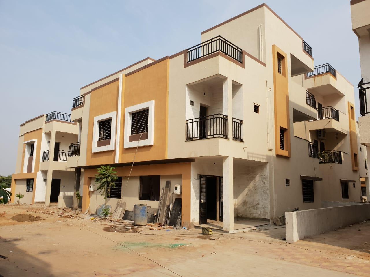 81102_const of real estate project Shree Hari Villa Bunglows located at Hathijan, Ahmedabad, Gujarat