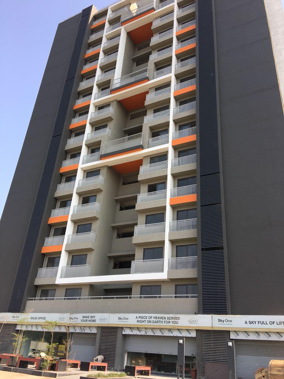 124286_const of real estate project Sky One located at City, Ahmedabad, Gujarat