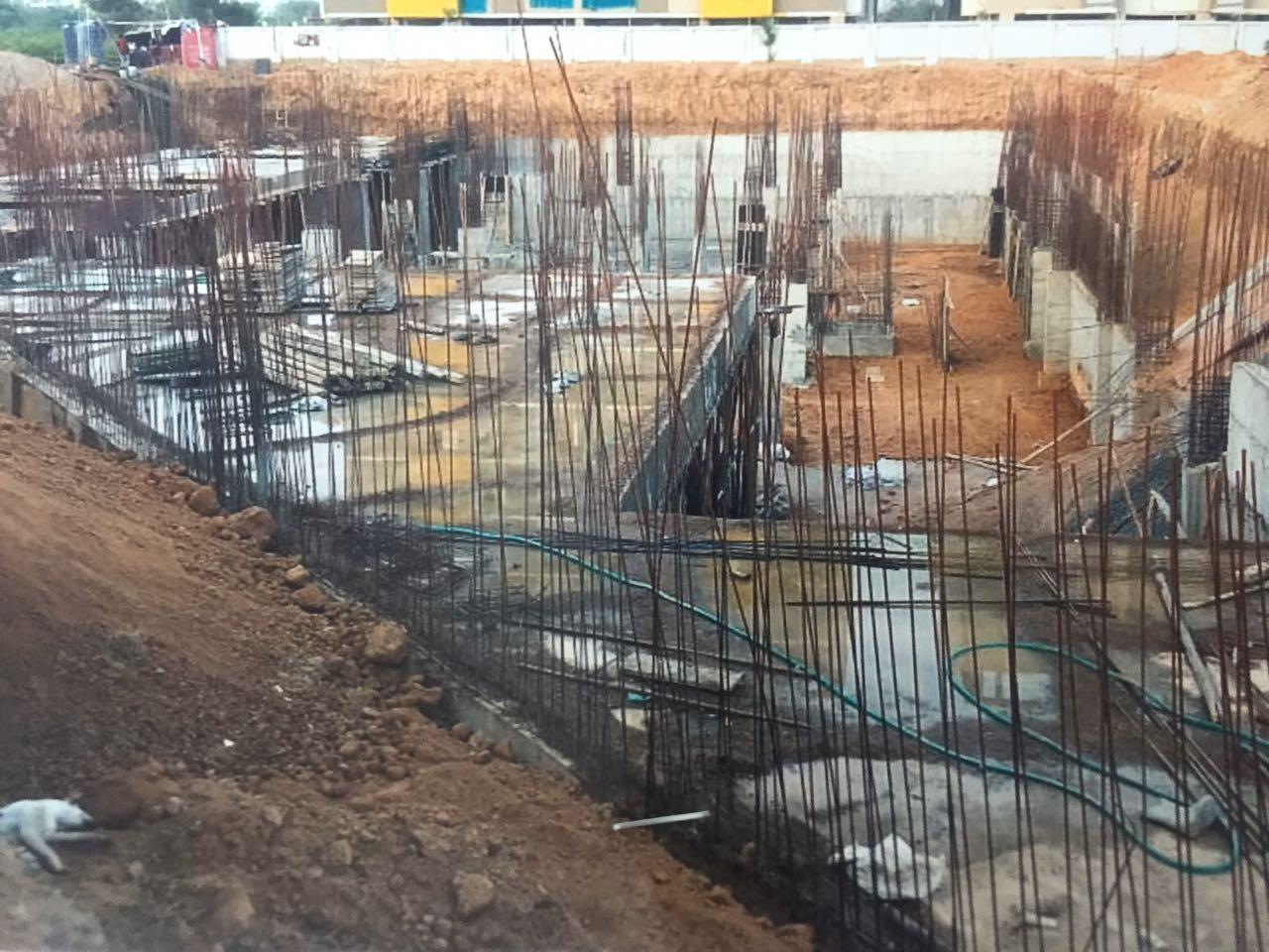 40074_const of real estate project Swarnim Business Hub located at Tragad, Ahmedabad, Gujarat