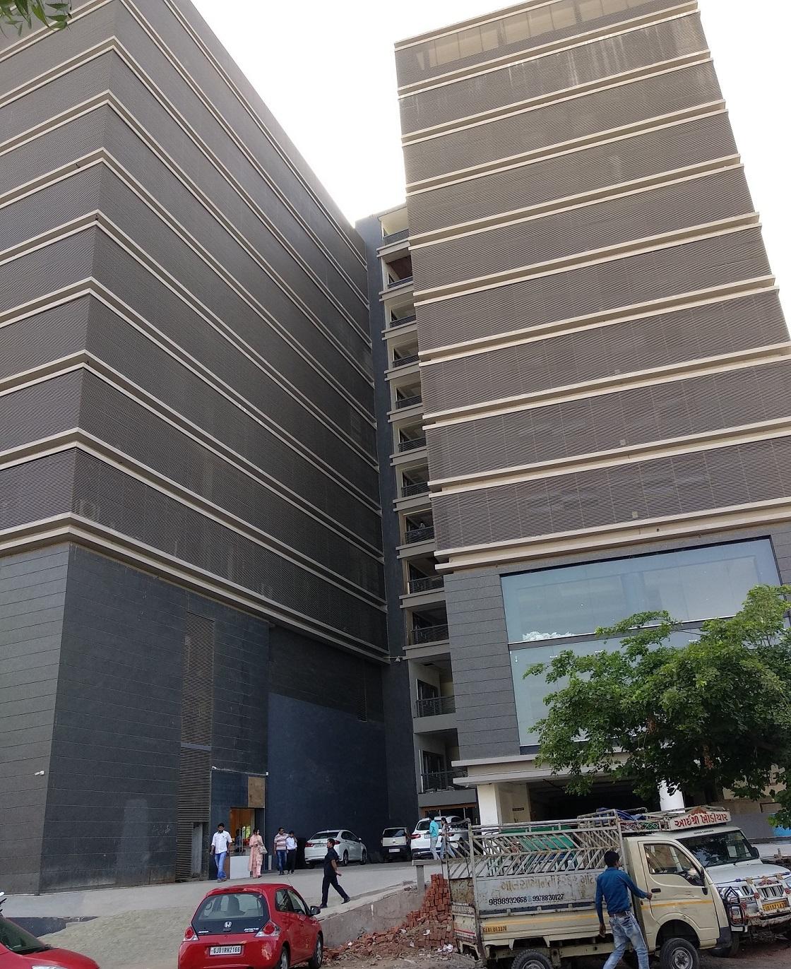 84092_const of real estate project Vivan Square located at Jodhpur, Ahmedabad, Gujarat