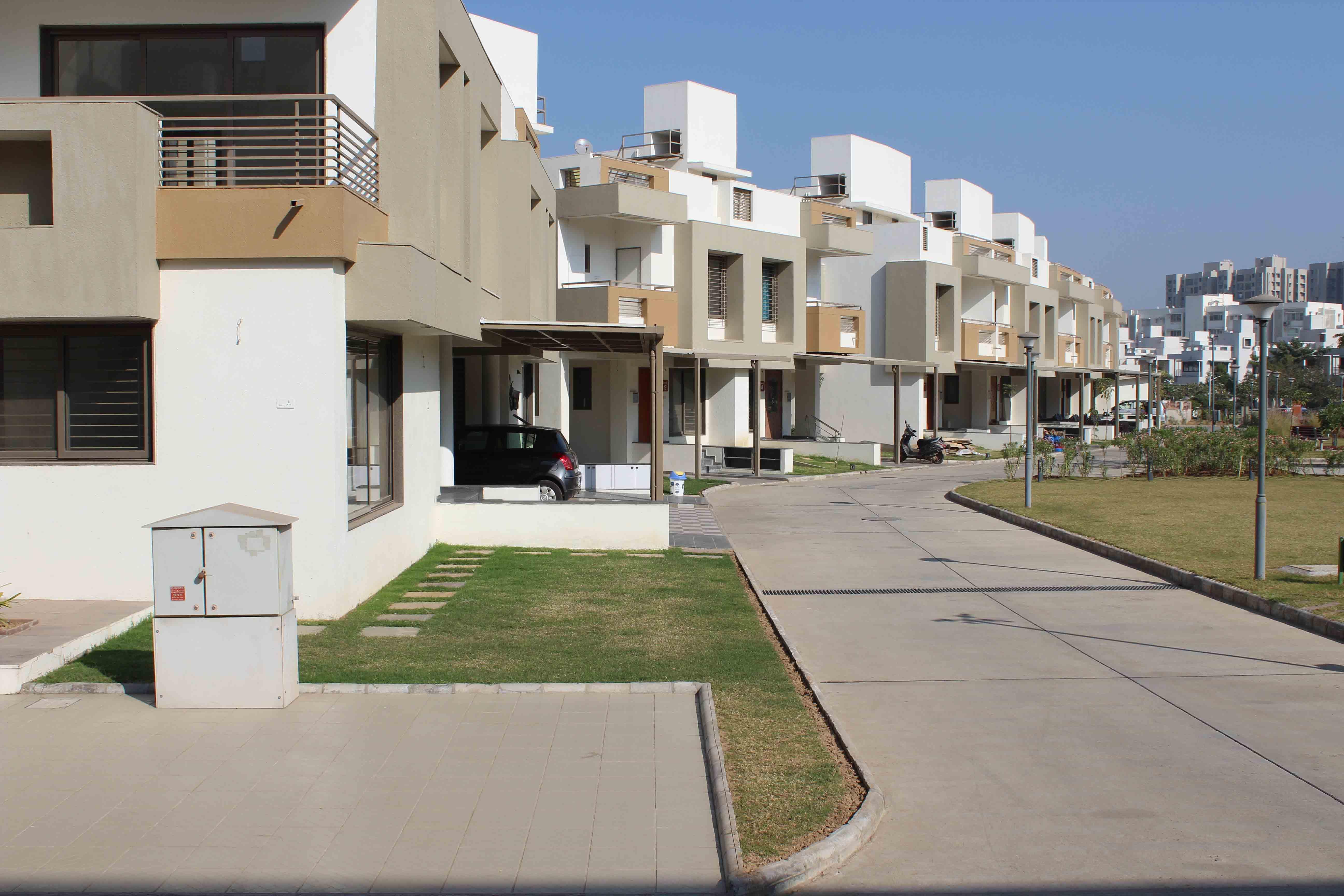 7513_const of real estate project Amba Towship Sector 1d located at Adalaj, Gandhinagar, Gujarat