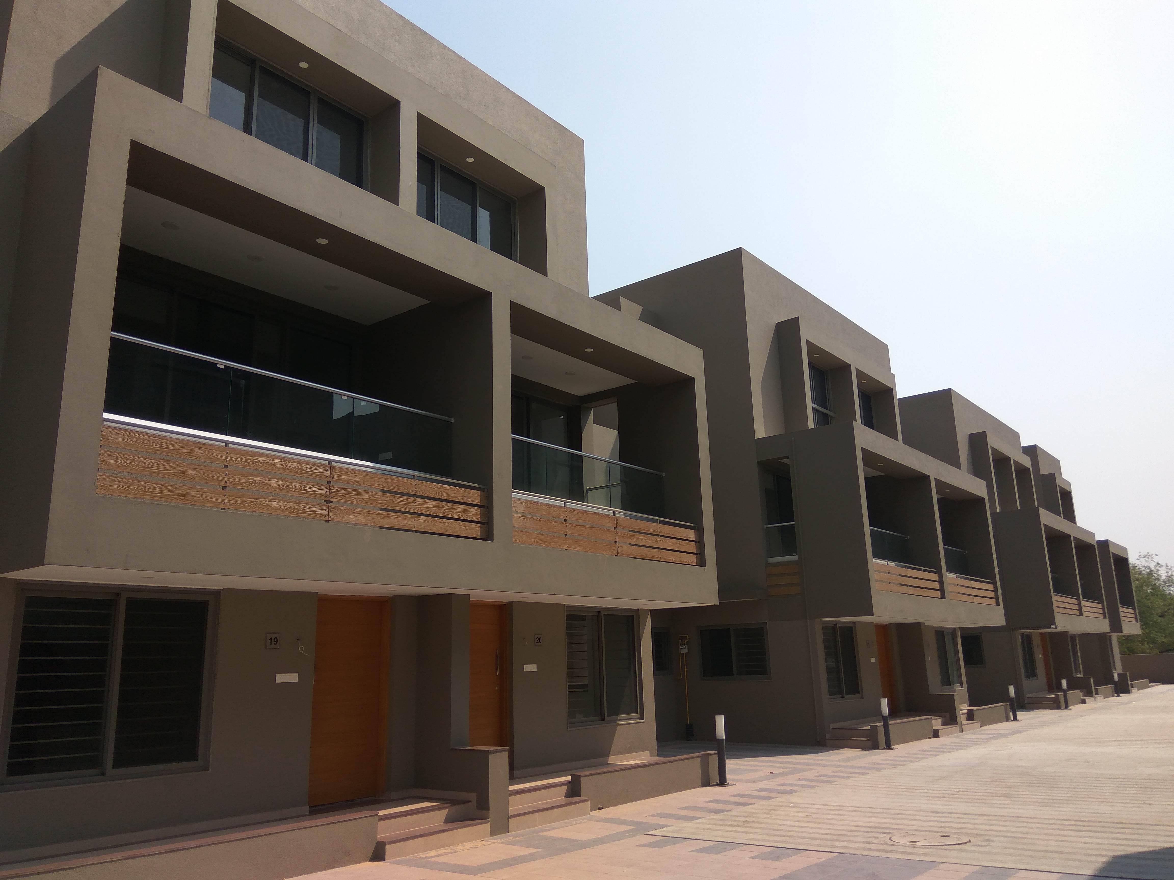 5529_const of real estate project Madhav Bunglows located at Thaltej, Gandhinagar, Gujarat