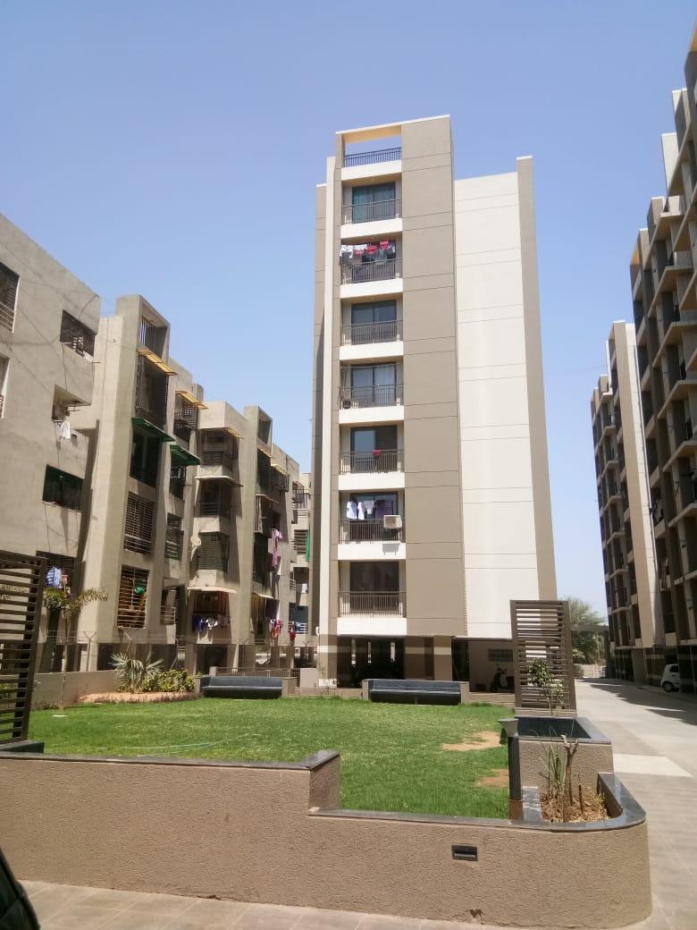 125033_const of real estate project Shree Rang Icon located at Vasna-hadmatiya, Gandhinagar, Gujarat