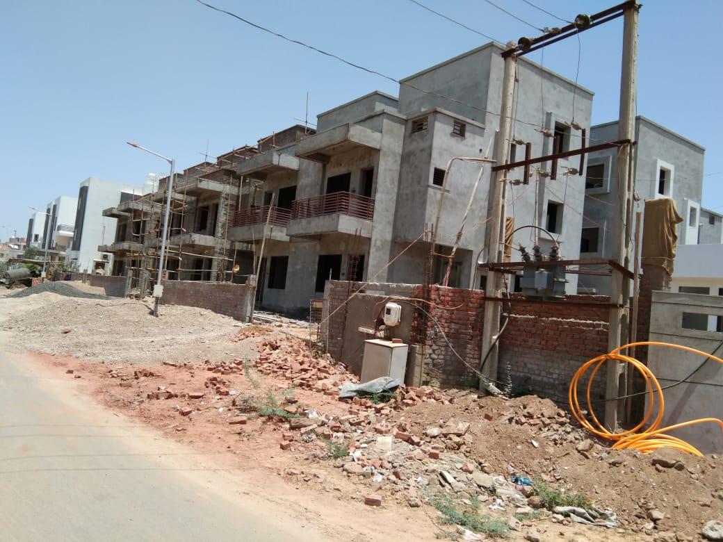144963_const of real estate project Smaran located at Adalaj, Gandhinagar, Gujarat