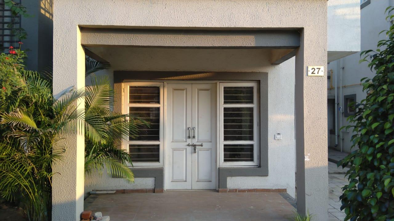 99094_const of real estate project Radhe Kishan Park located at Mahemdavad, Kheda, Gujarat