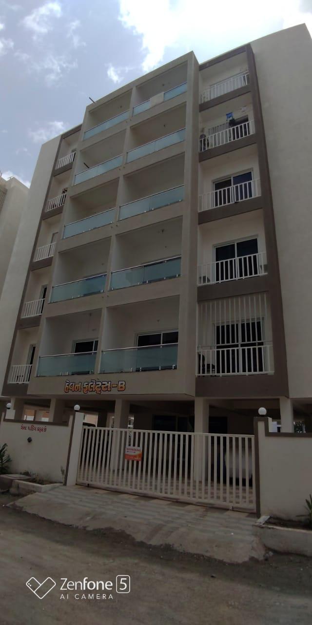 168613_const of real estate project Heaven Flat located at Mavdi, Rajkot, Gujarat
