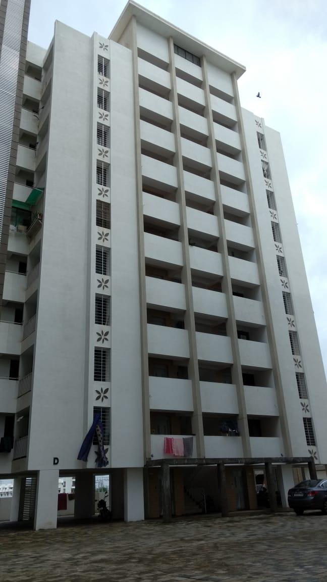 180904_const of real estate project Rajpath Siesta located at Kangashiyali, Rajkot, Gujarat