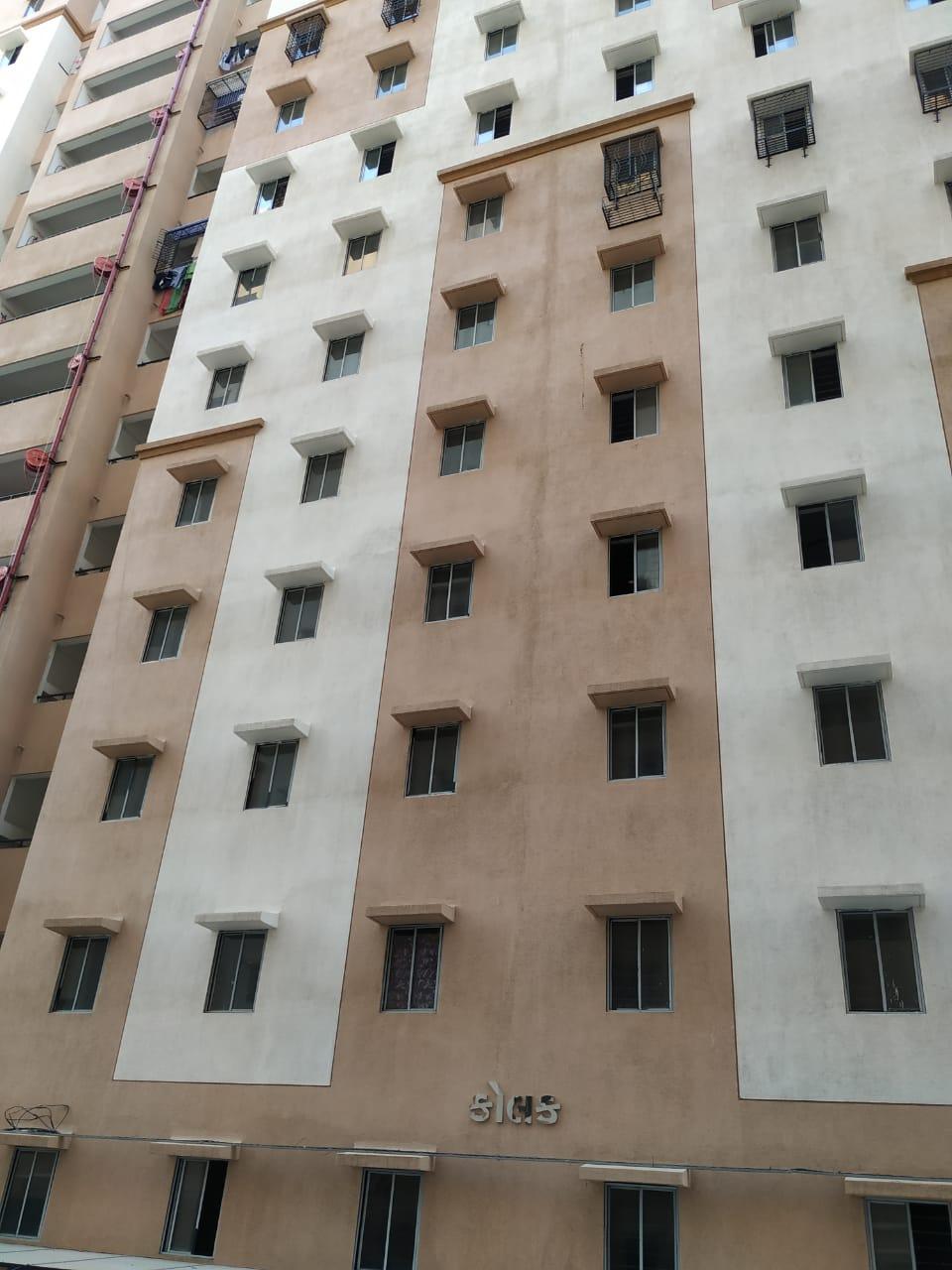 67030_const of real estate project 48 Shops 896 Lig 672 Mig 336 Mig Ii located at Jahangirabad, Surat, Gujarat