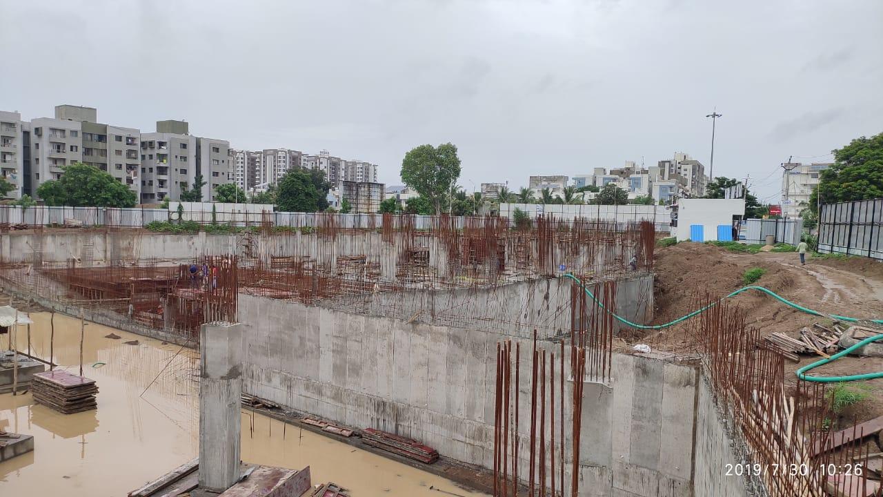 177686_const of real estate project 5 Square Point located at Jahangirabad, Surat, Gujarat