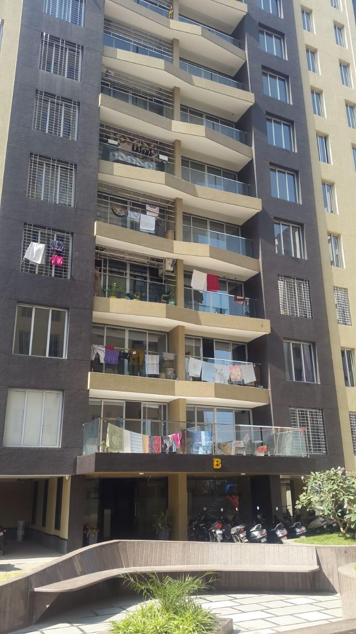 176730_const of real estate project Apple Luxuria located at Utran, Surat, Gujarat