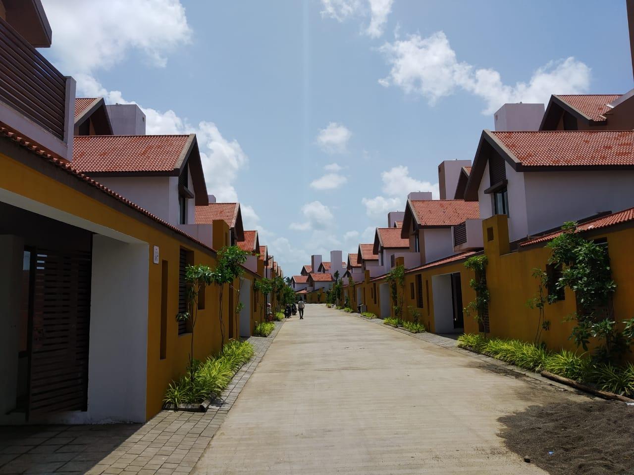 158669_const of real estate project Avadh Kimberly located at Palsana, Surat, Gujarat