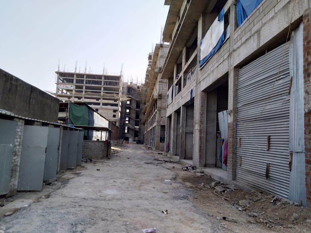 172405_const of real estate project Avadh Rituraj Textile Hub located at Parvat, Surat, Gujarat