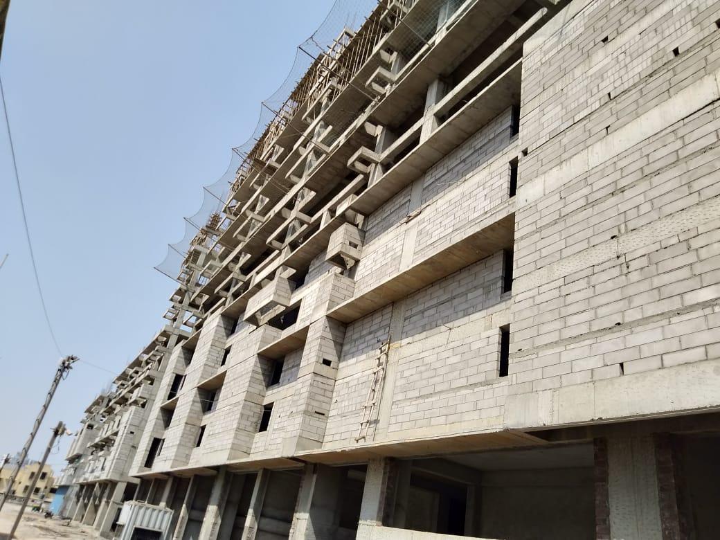 172407_const of real estate project Avadh Rituraj Textile Hub located at Parvat, Surat, Gujarat