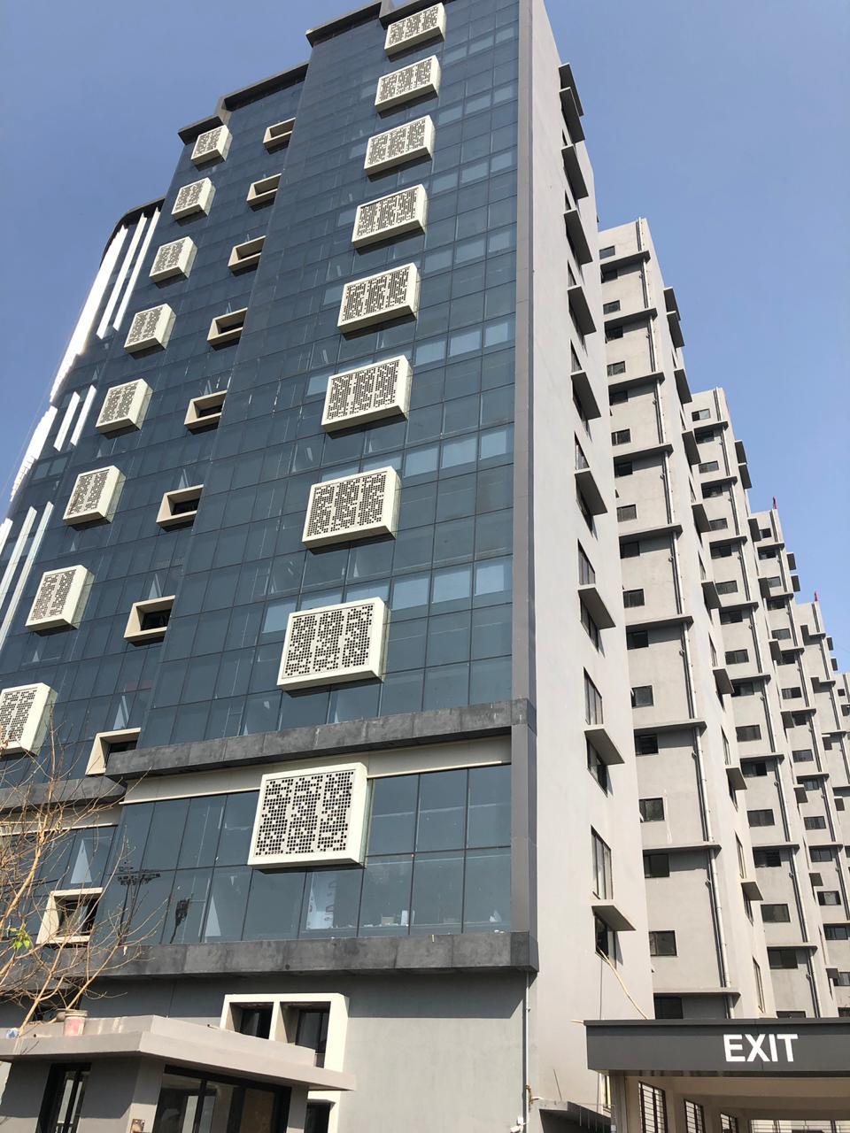 131832_const of real estate project Avadh Textile Market located at Umarwada, Surat, Gujarat