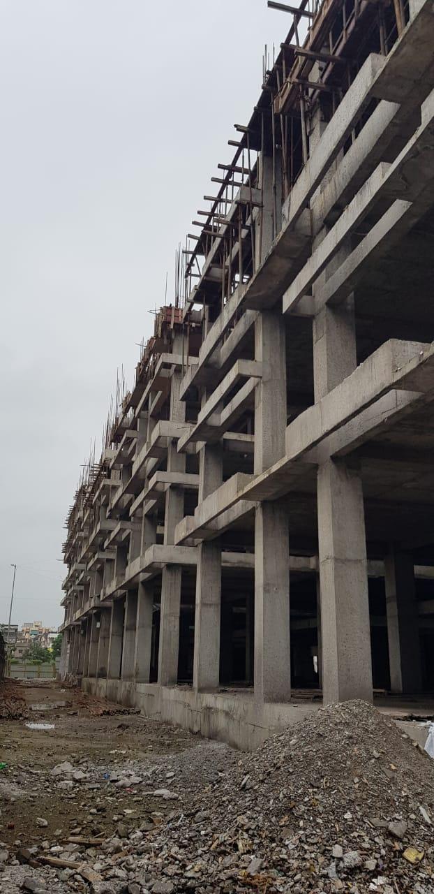 192163_const of real estate project Bellagio Lace Textile Market located at Puna, Surat, Gujarat