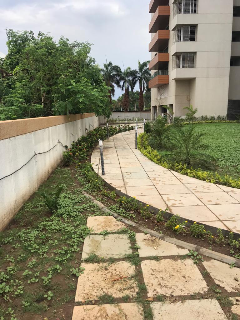 165487_const of real estate project Carat located at Katar, Surat, Gujarat