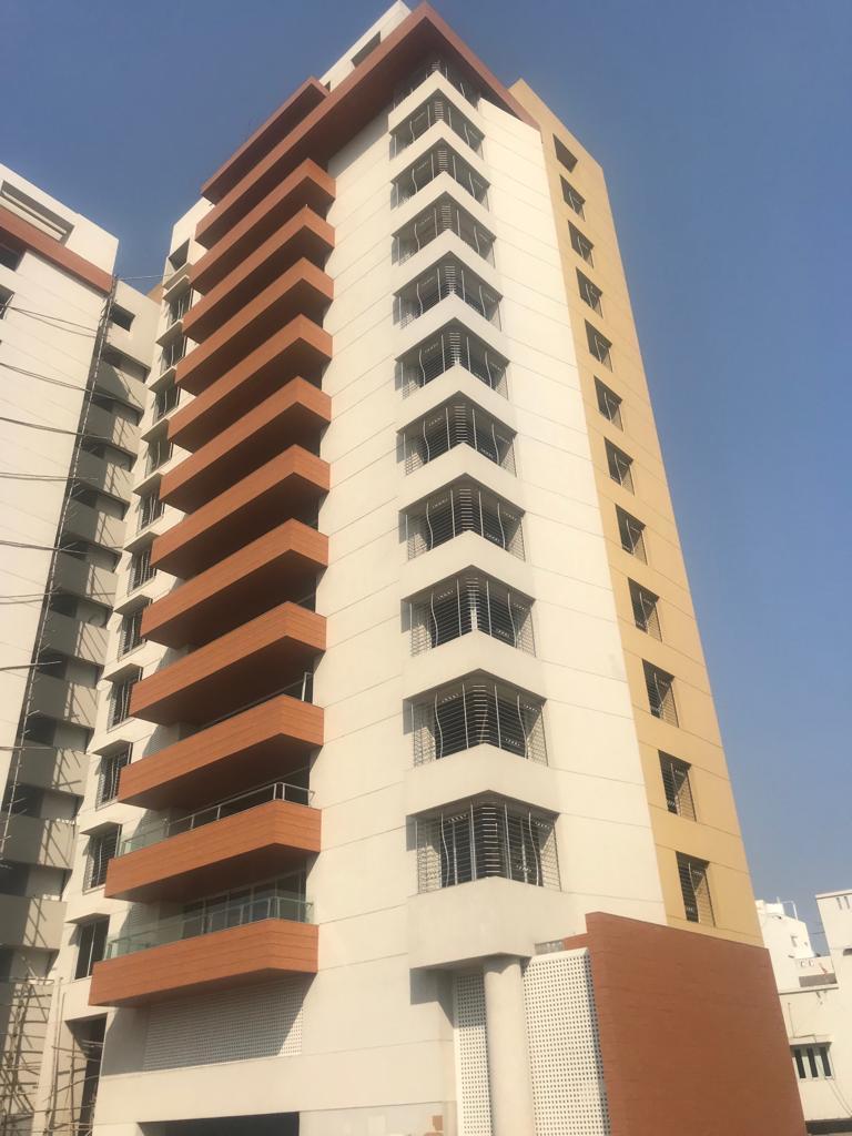 99026_const of real estate project Carat located at Katar, Surat, Gujarat