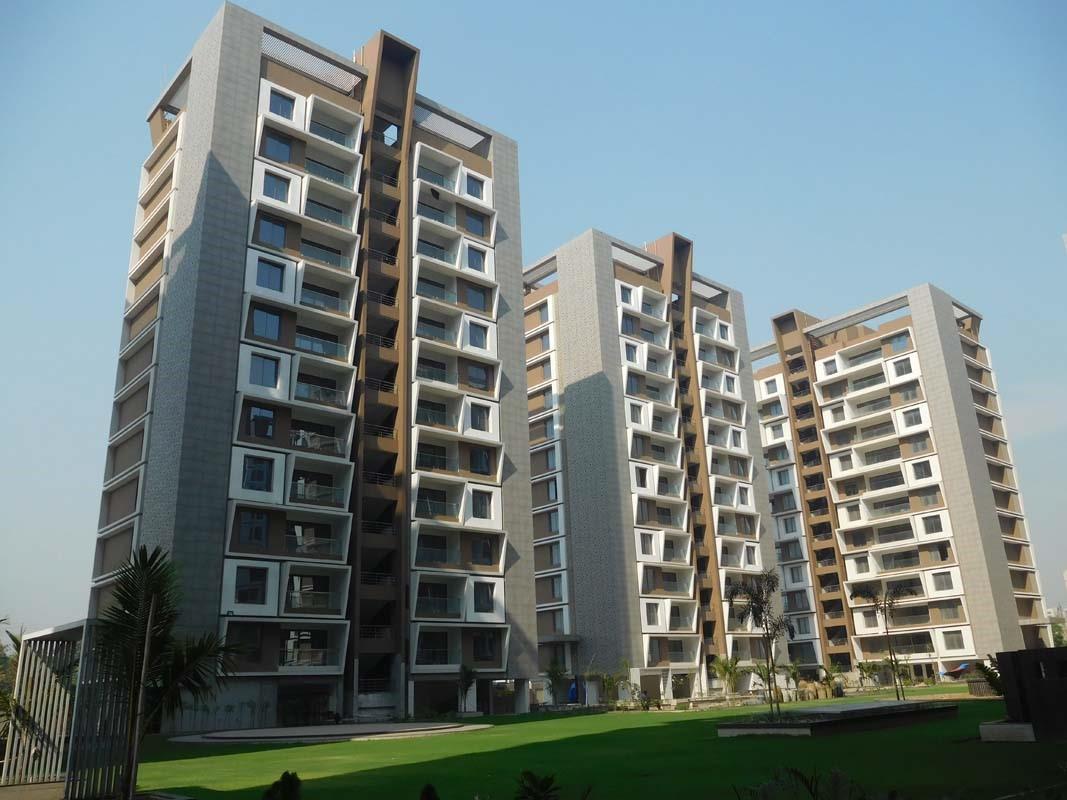 85403_const of real estate project Celebrity Greens located at Surat, Surat, Gujarat