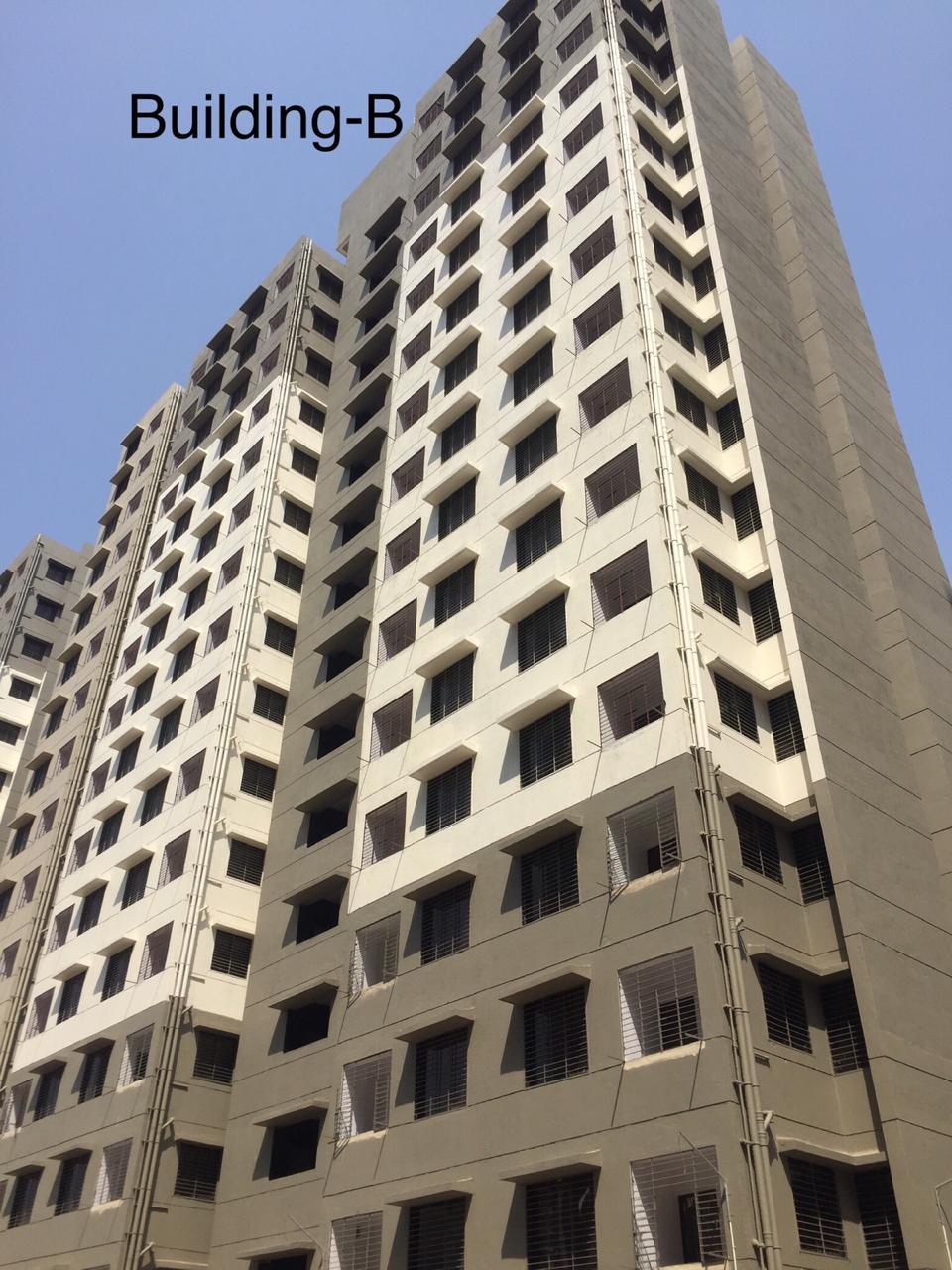 215025_const of real estate project Construction Of 208 Dus Of Ews Type At T P 19(parvat Magob),f P 112 Under Pmay located at Magob, Surat, Gujarat