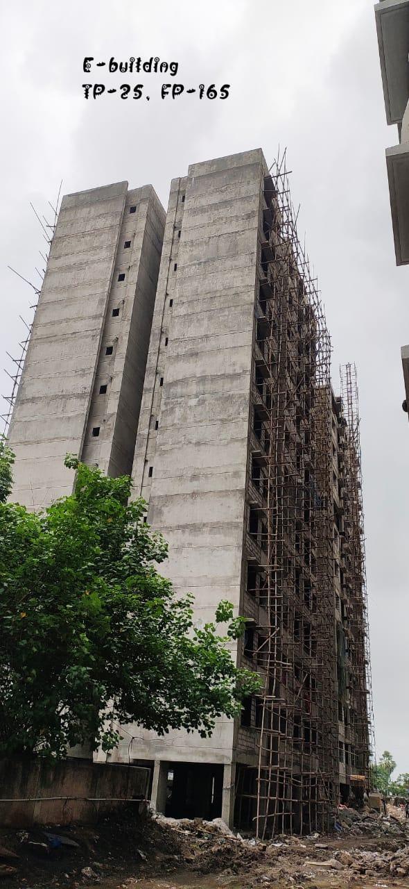 192829_const of real estate project Construction Of 752 Dus Of Ews Type At T P  25(mota Varachha) F P  165 Under Pmay located at Varachha, Surat, Gujarat