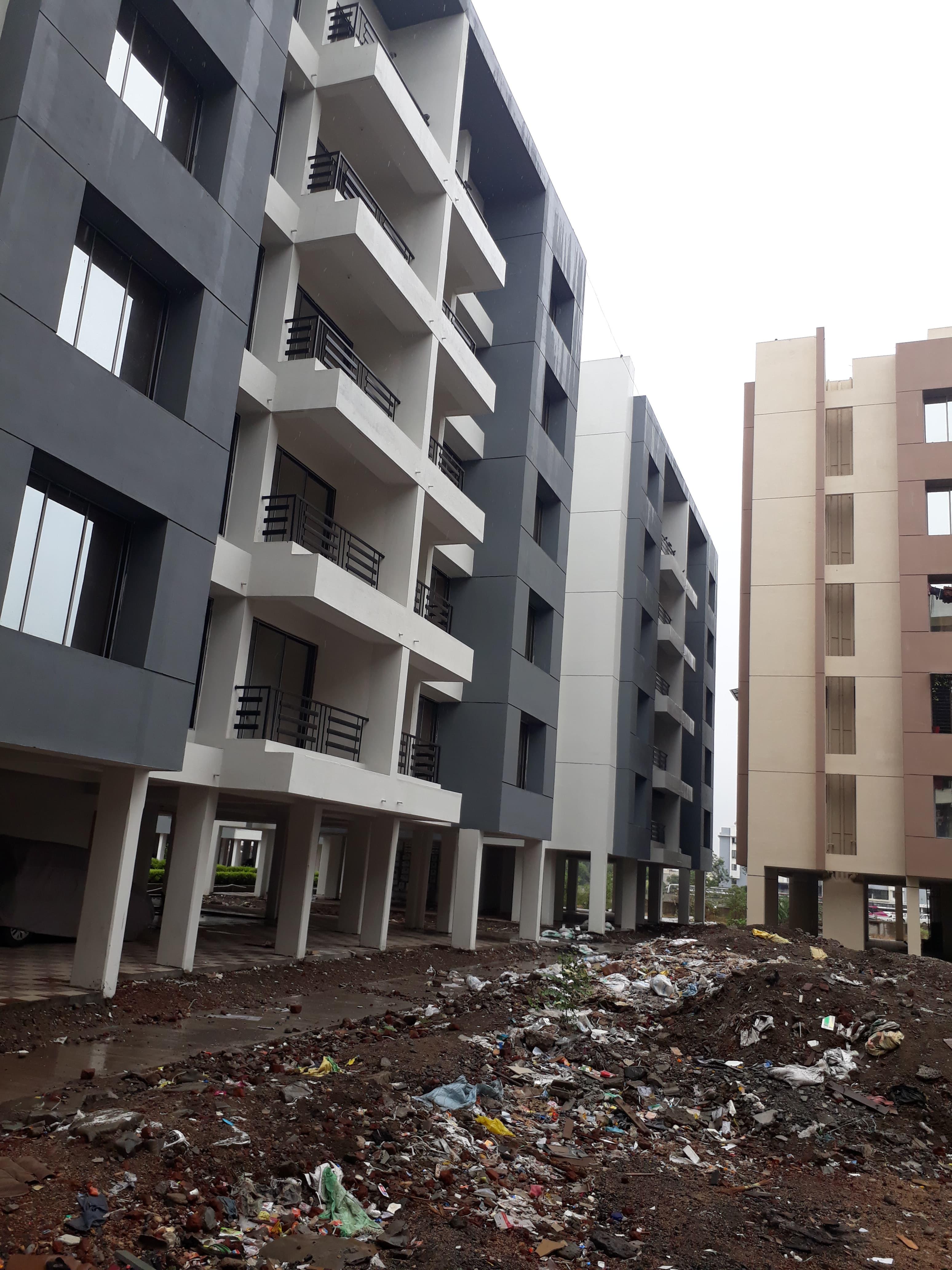 35174_const of real estate project Green Valley(mangalam Park  R) located at Dindoli, Surat, Gujarat