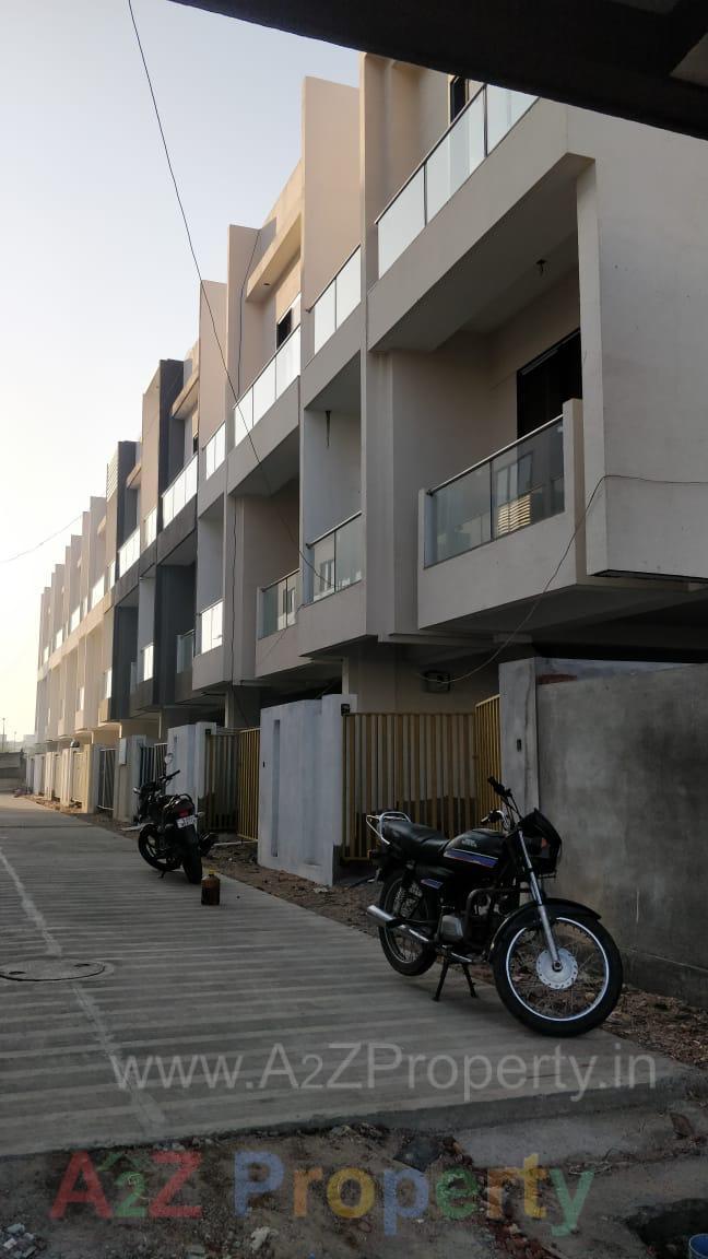 98589_const of real estate project Green Willows located at Jahangir-pura, Surat, Gujarat