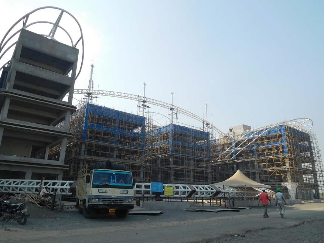 89197_const of real estate project Happy Goldmines Shoppers located at Surat, Surat, Gujarat