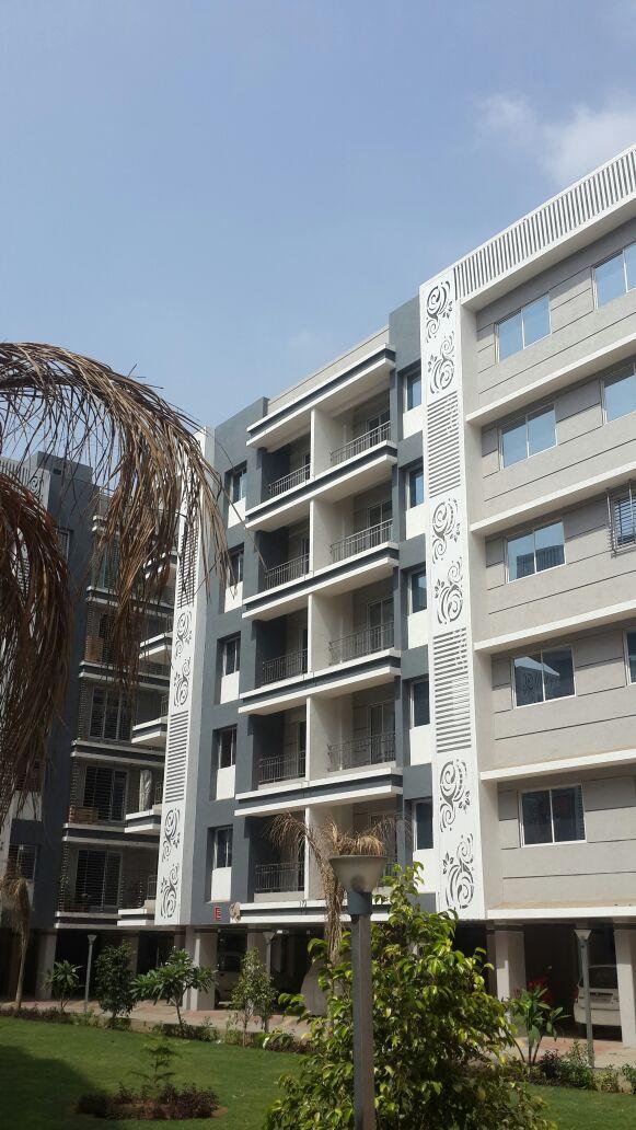 152930_const of real estate project Kanha Rassvalley located at Varachha, Surat, Gujarat