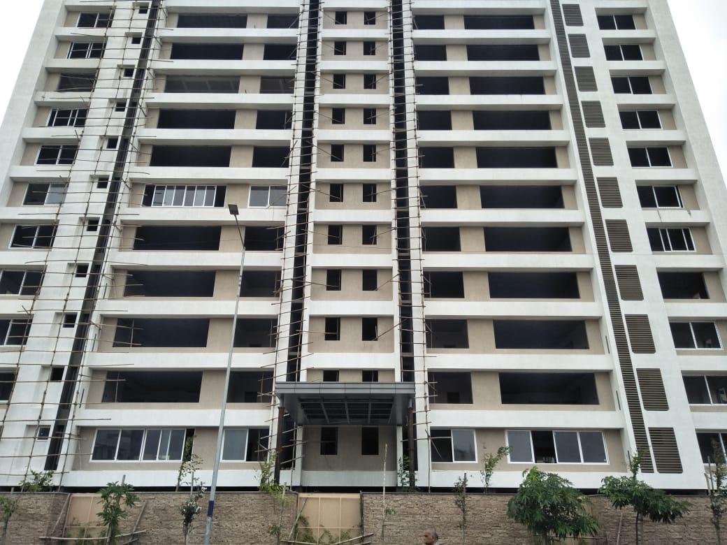 191033_const of real estate project Kpm Terra Prime located at Vesu, Surat, Gujarat