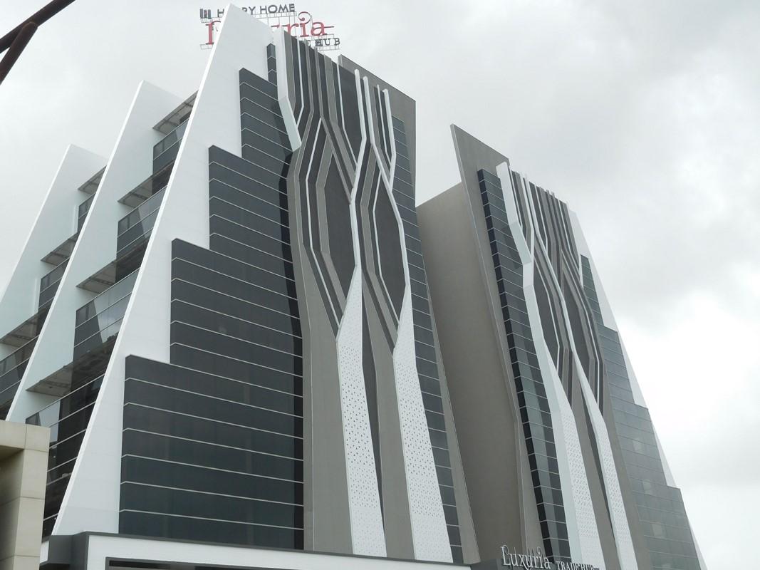 41086_const of real estate project Luxuria Trade Hub located at Surat, Surat, Gujarat