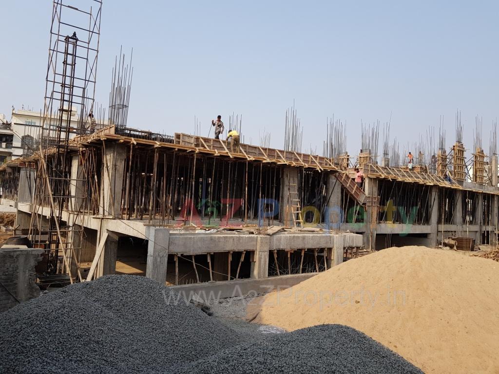 102715_const of real estate project Meridian Business Center located at Varachha, Surat, Gujarat