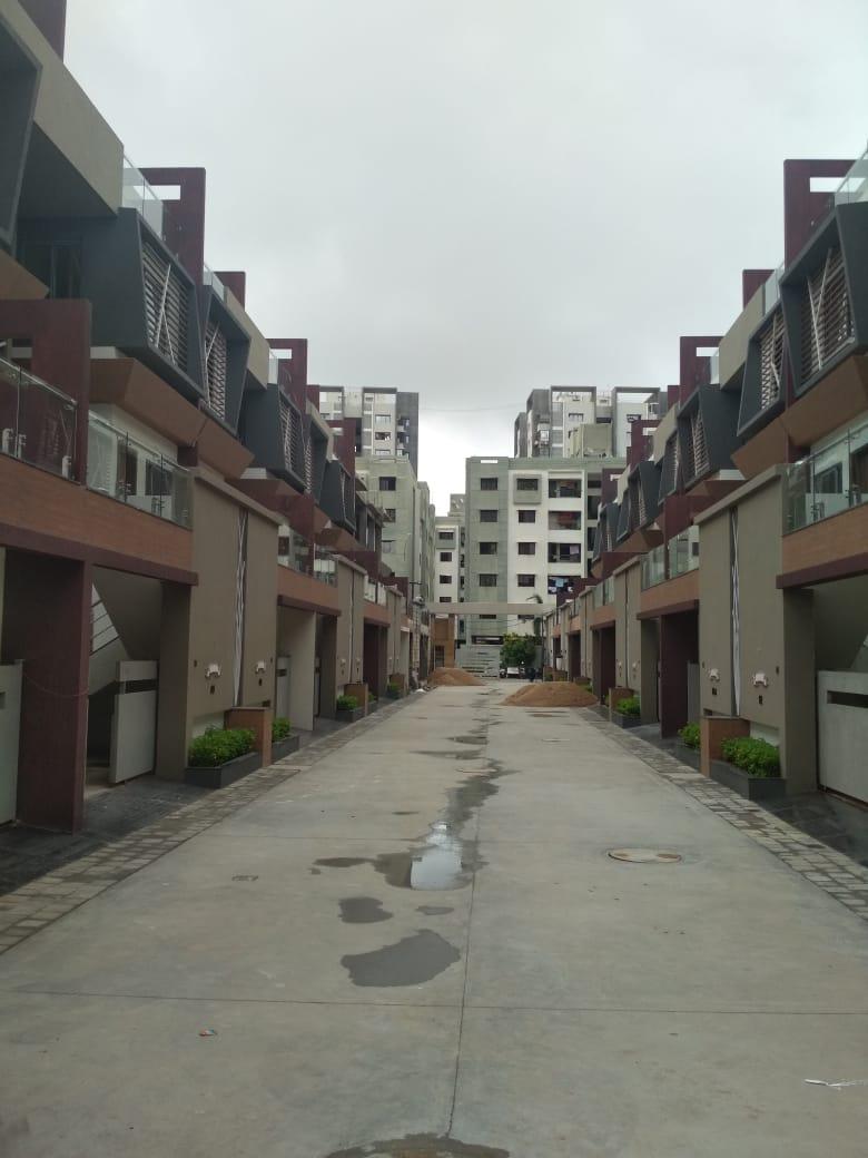 170702_const of real estate project Nest Venezia located at Althan, Surat, Gujarat