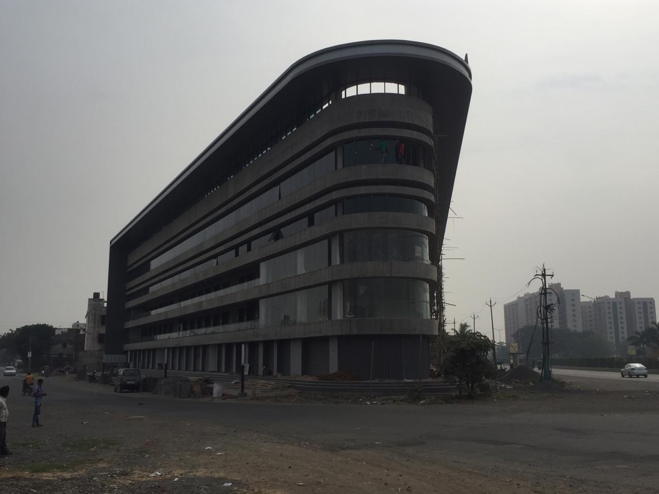 80917_const of real estate project Nirvana Shoppers located at Jahangirabad, Surat, Gujarat