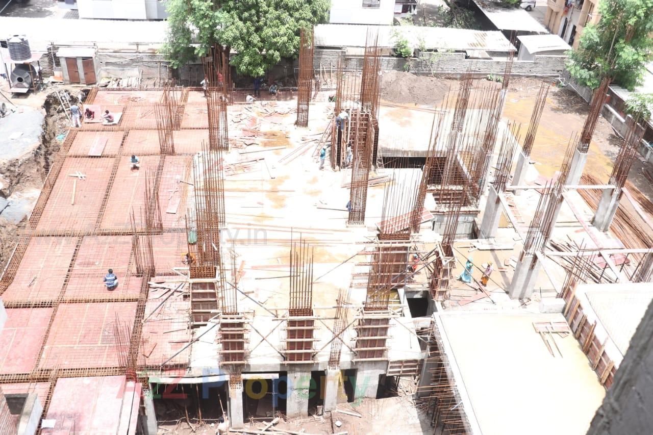 186349_const of real estate project Piramyd Platina located at Pal, Surat, Gujarat