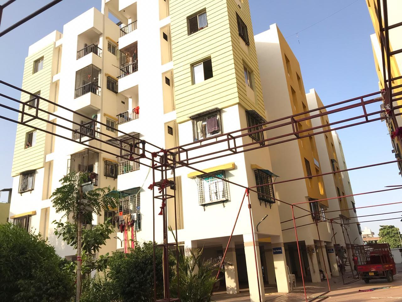 206265_const of real estate project Rushikesh Enclave located at Dindoli, Surat, Gujarat