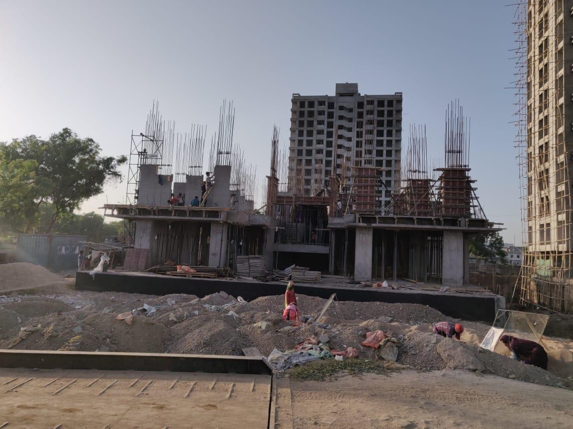 134828_const of real estate project Sarjan Palace located at Singanpore, Surat, Gujarat