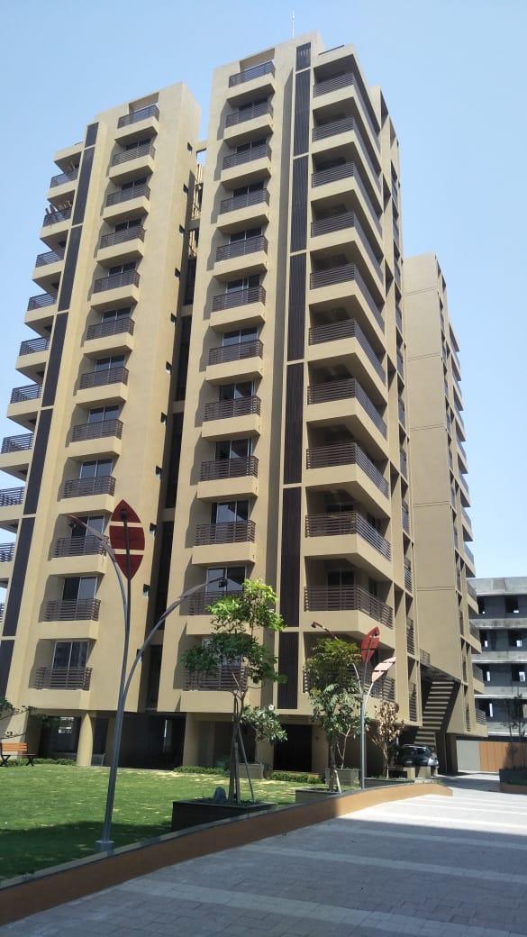 148180_const of real estate project Shreepad Seasons located at Palanpur, Surat, Gujarat