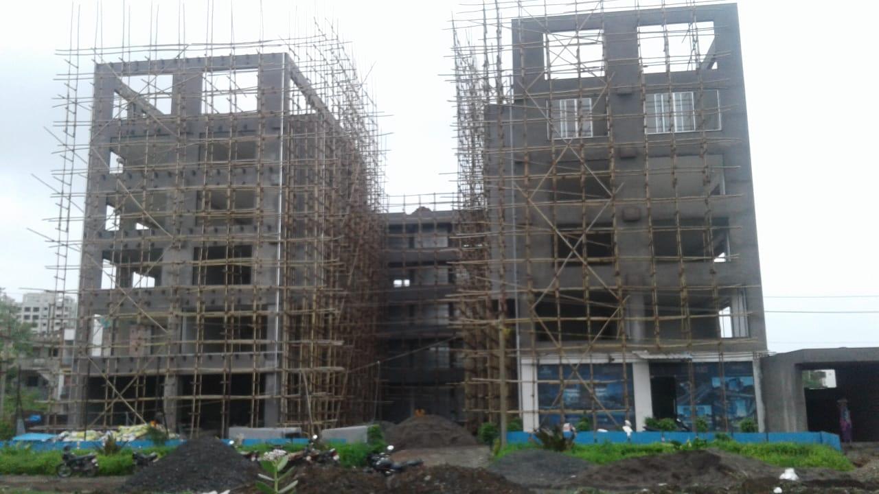 63987_const of real estate project Solitaire Quays located at Jahangirabad, Surat, Gujarat